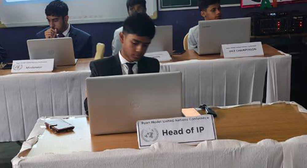 8th RIS MUN