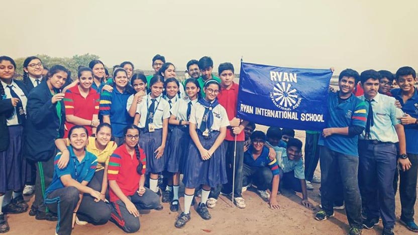Beach Clean Up Activity - Ryan International School, Malad West Beach Clean Up Activity - Ryan International School, Malad West