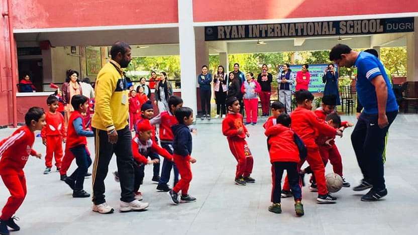 PARENT AND CHILD FOOTBALL MATCH PARENT AND CHILD FOOTBALL MATCH - Ryan International School, Dugri